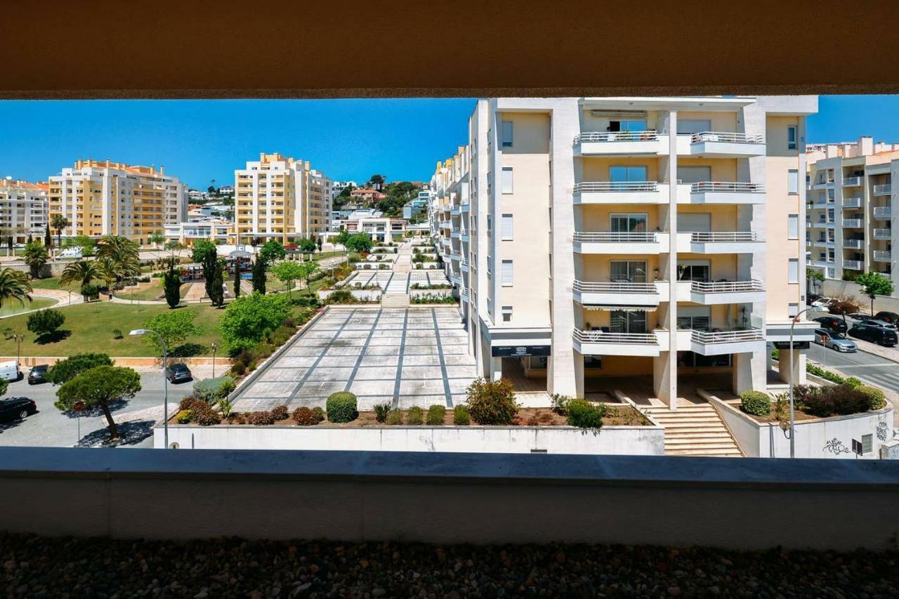 Fantastic Seaside Family Apartment With Pool Пареде Екстер'єр фото